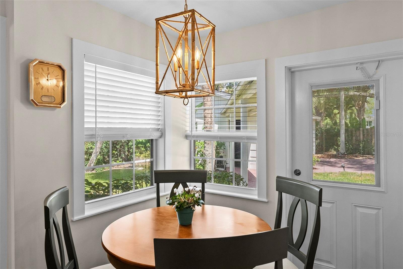 HENDERSON BEACH - Residential