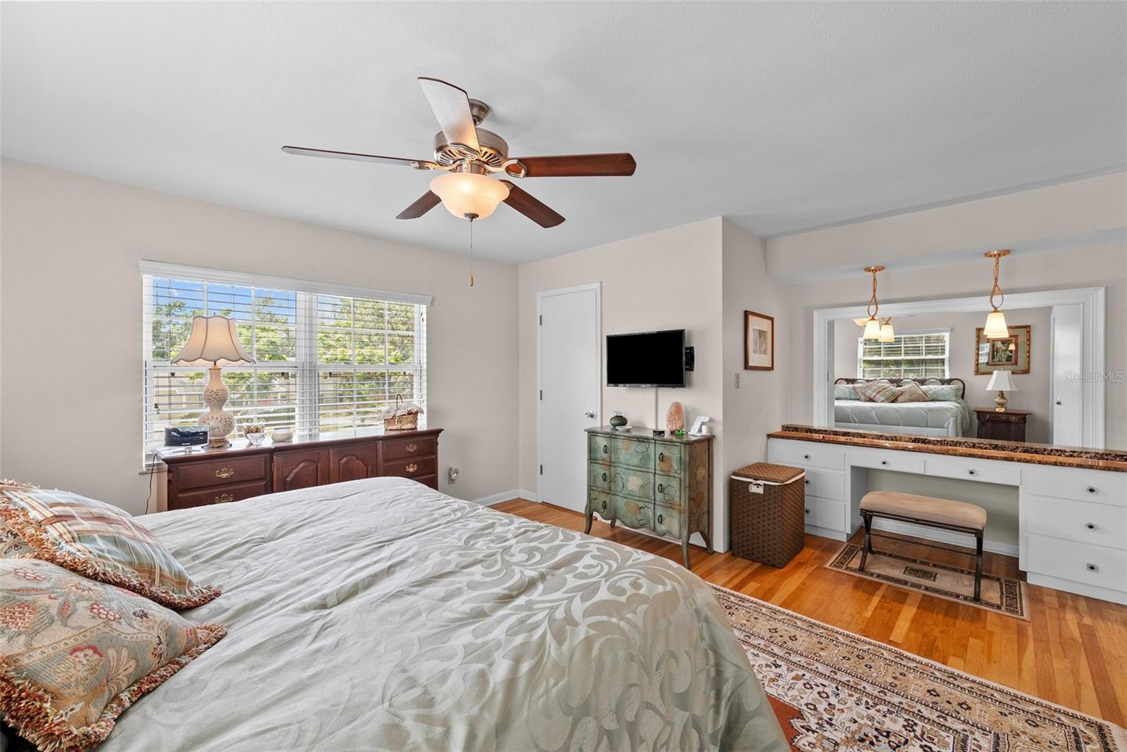 HENDERSON BEACH - Residential