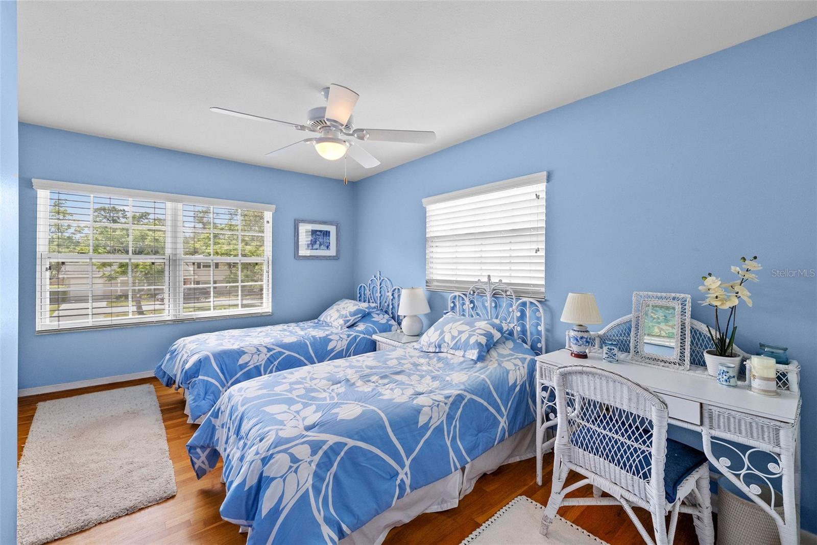 HENDERSON BEACH - Residential