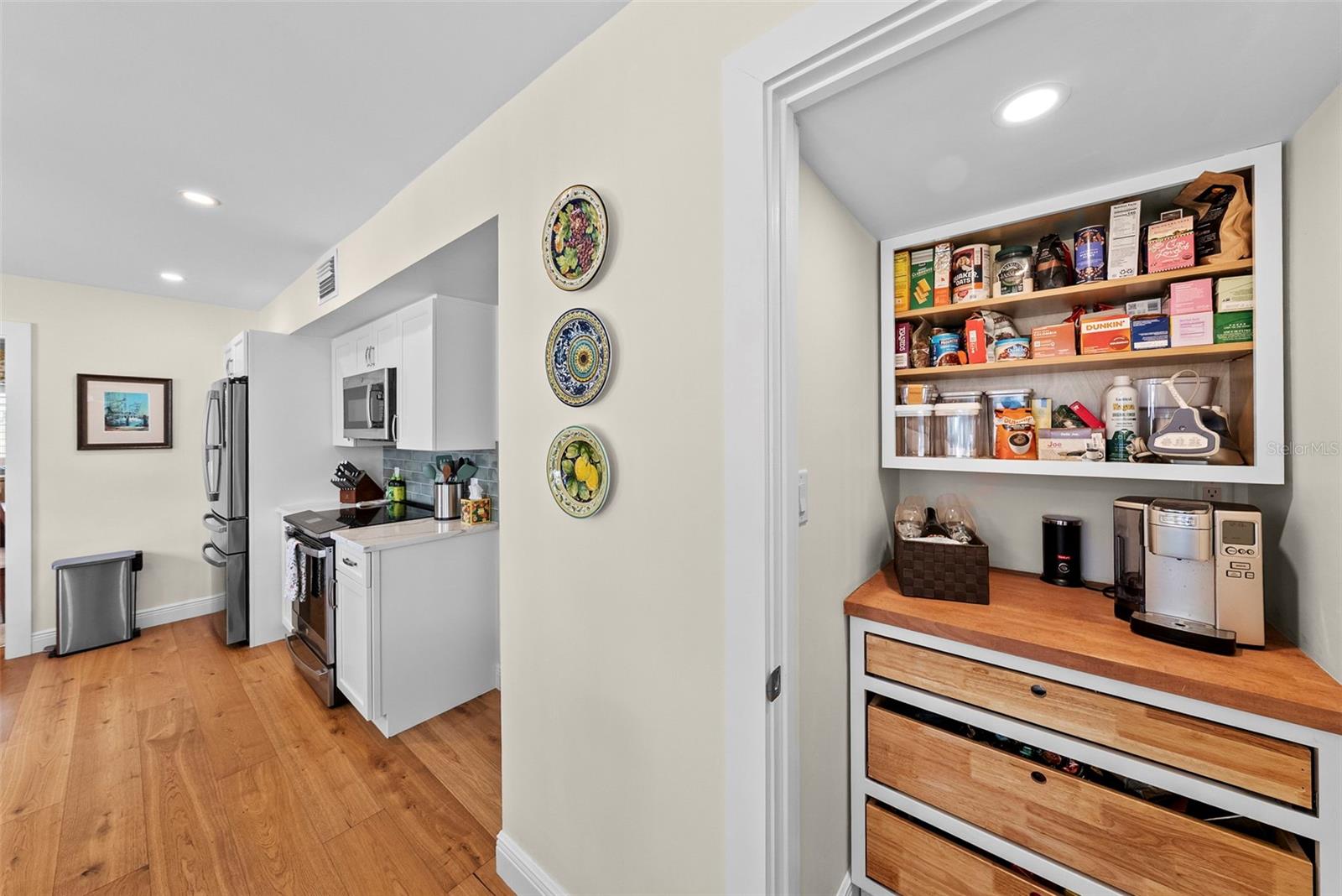 HENDERSON BEACH - Residential