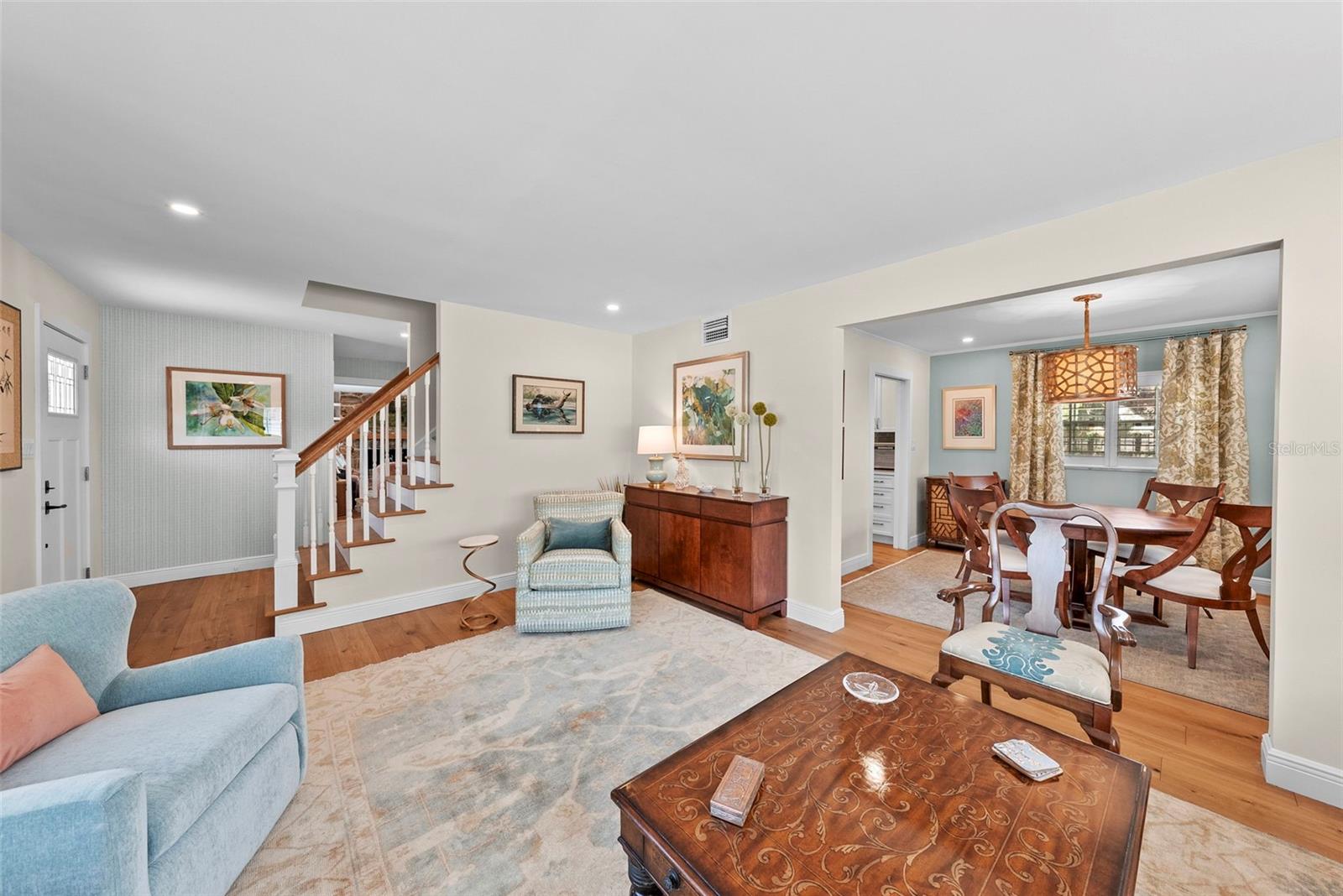 HENDERSON BEACH - Residential