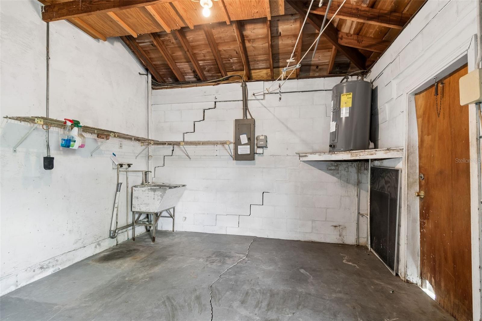 BRENTWOOD HEIGHTS 2ND ADD - Residential