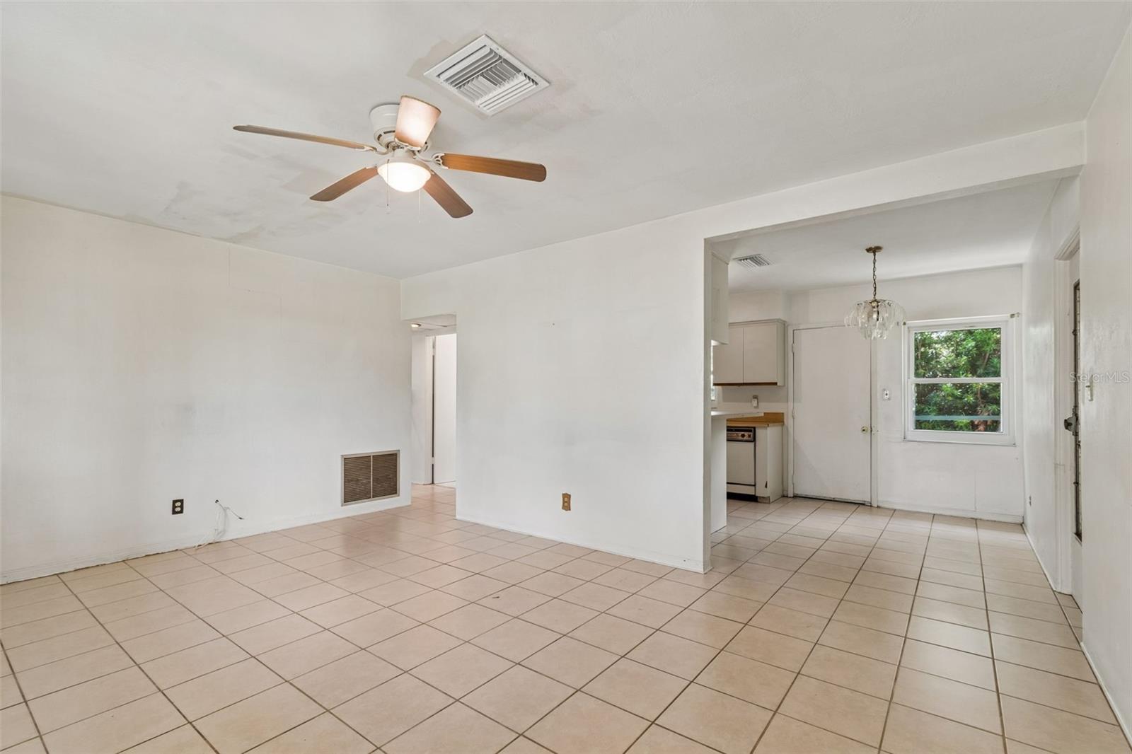 BRENTWOOD HEIGHTS 2ND ADD - Residential