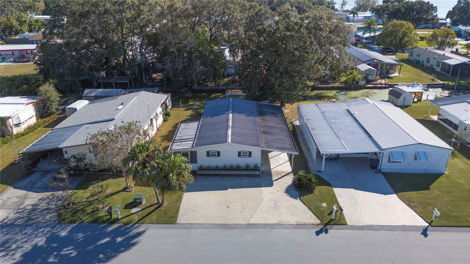 LAKE MARIANA ACRES - Residential