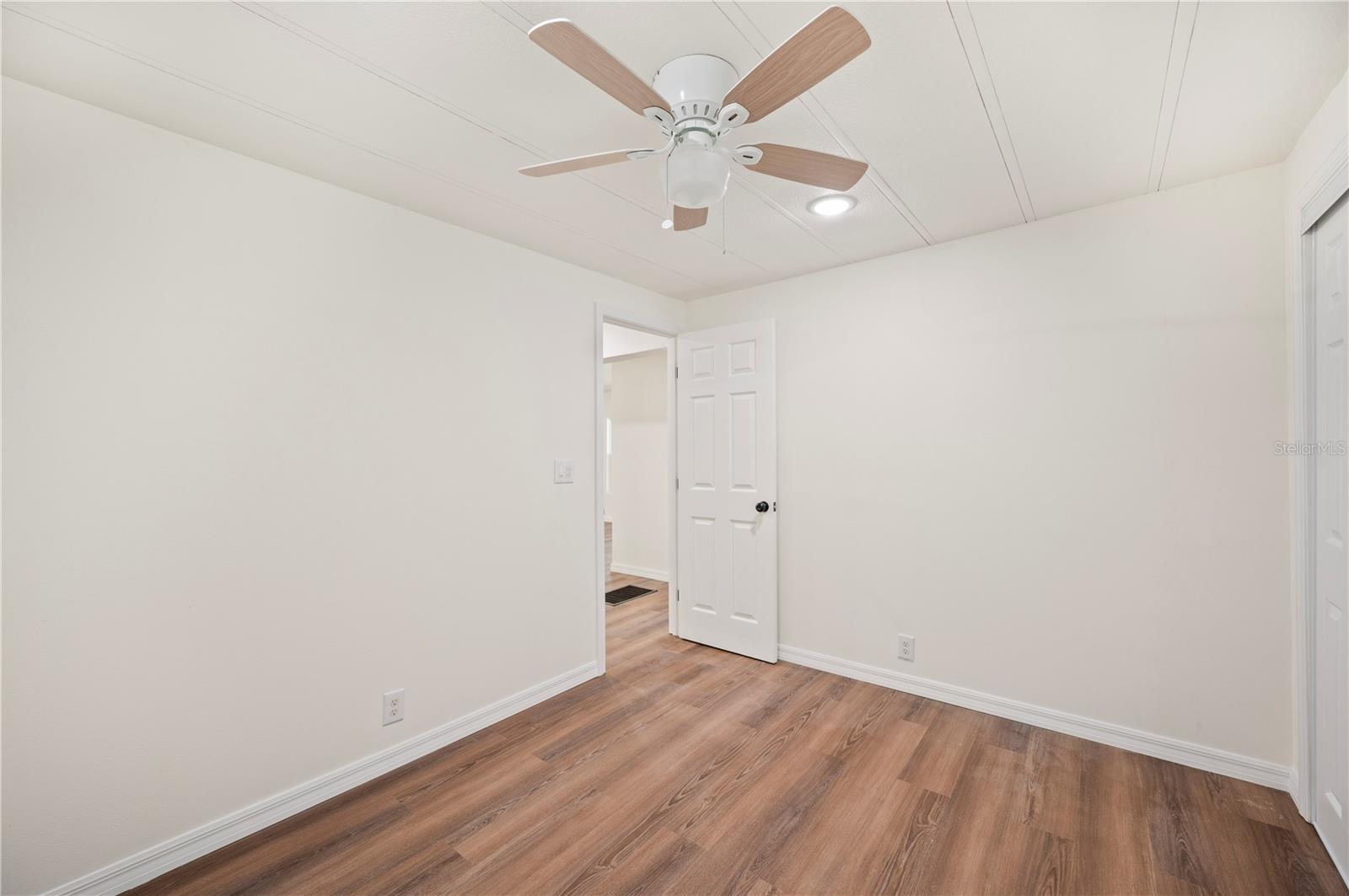 LAKE MARIANA ACRES - Residential