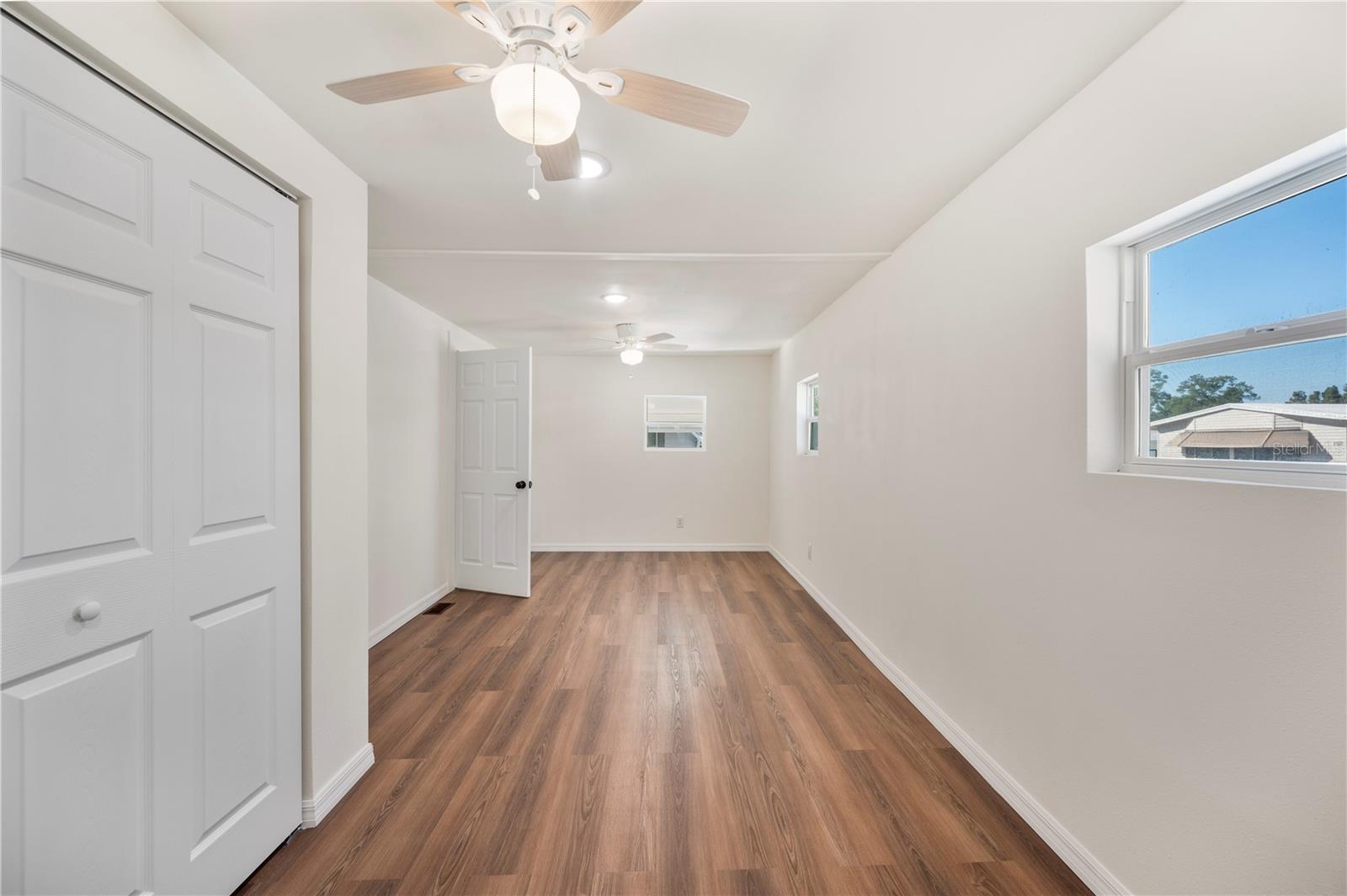 LAKE MARIANA ACRES - Residential