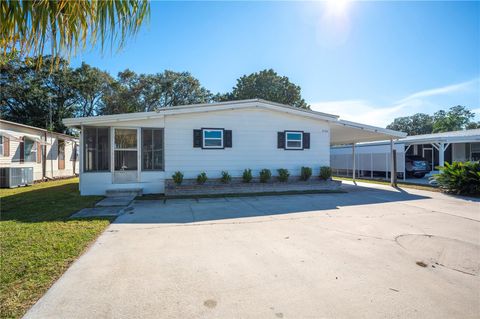 Photo of 2160 Lois Boulevard, Lake Alfred, FL 33850 (MLS # L4957243)