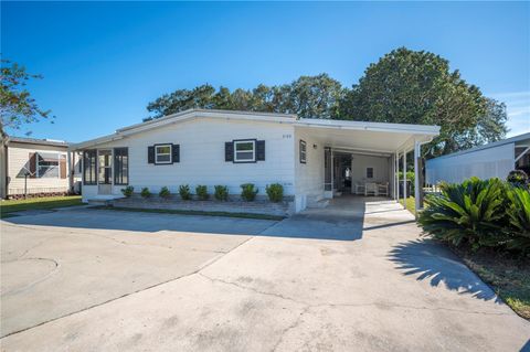 Photo of 2160 Lois Boulevard, Lake Alfred, FL 33850 (MLS # L4957243)