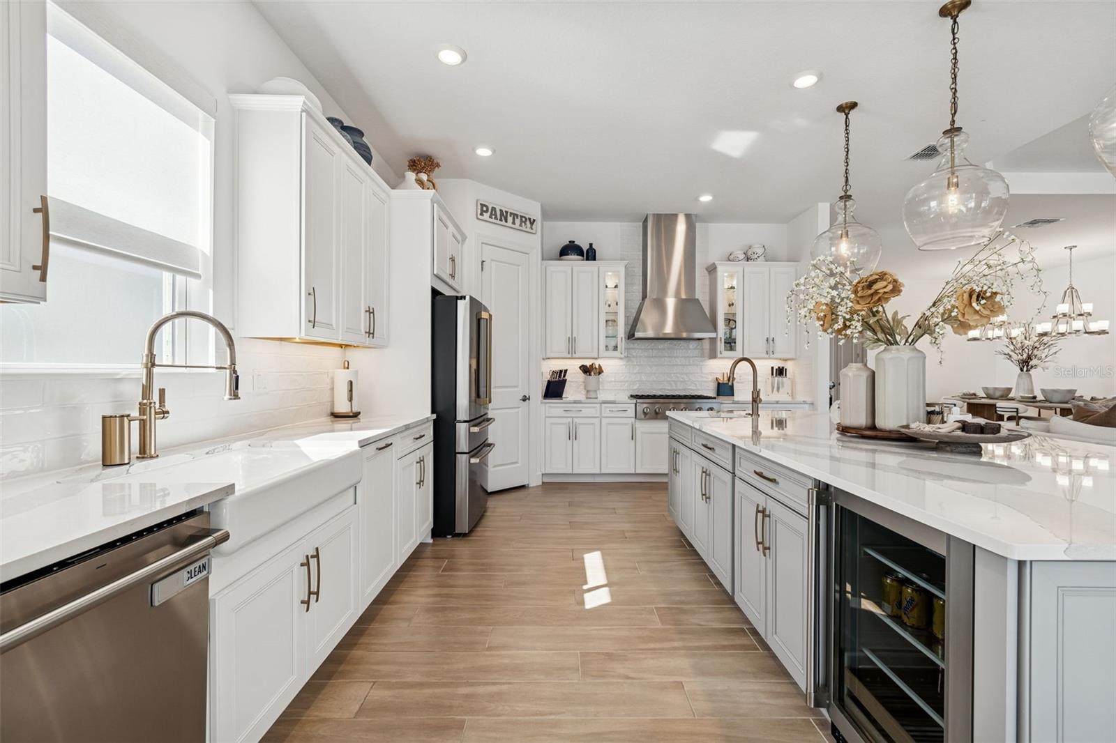 ESPLANADE/WIREGRASS RANCH PH - Residential