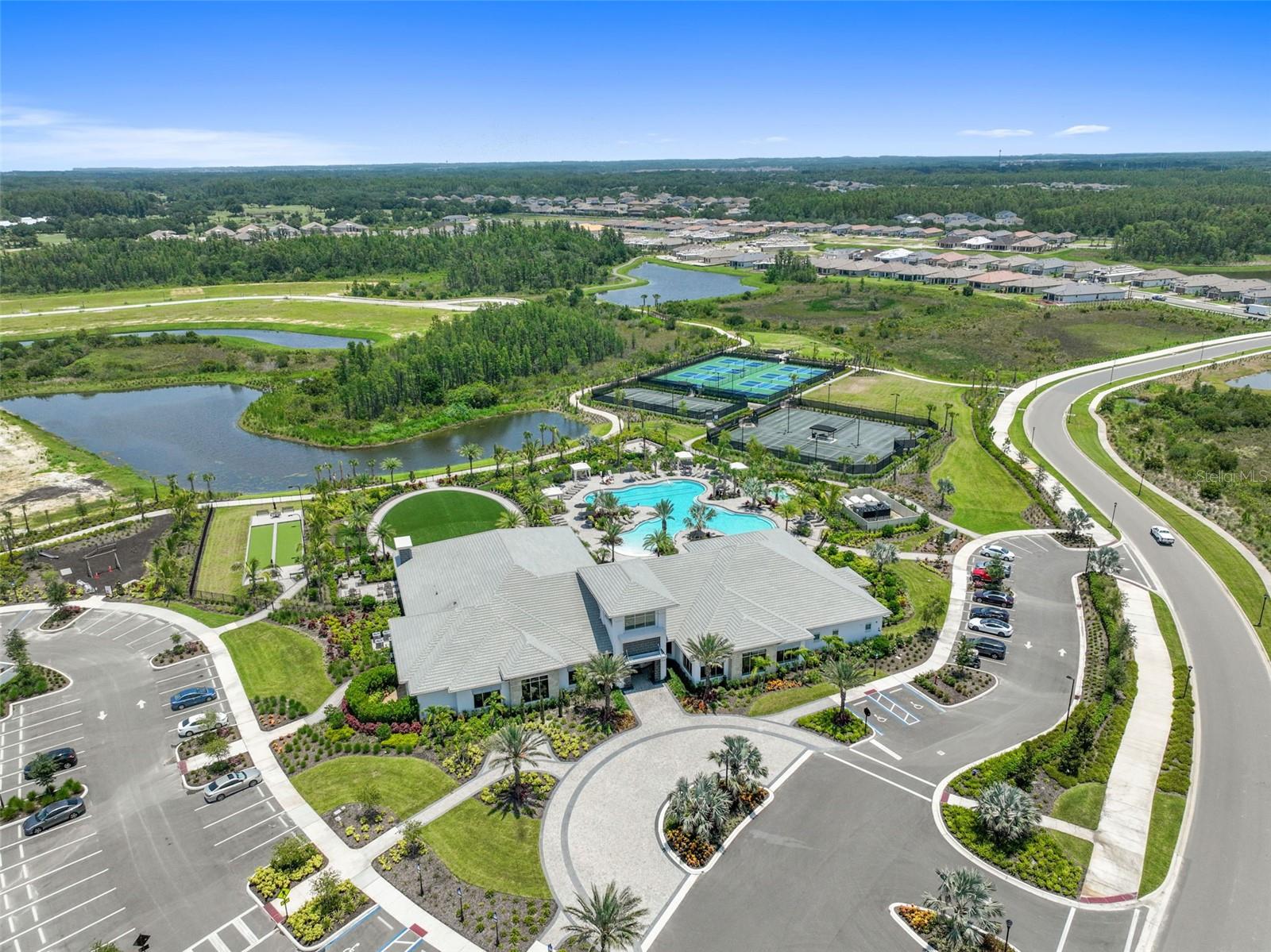 ESPLANADE/WIREGRASS RANCH PH - Residential