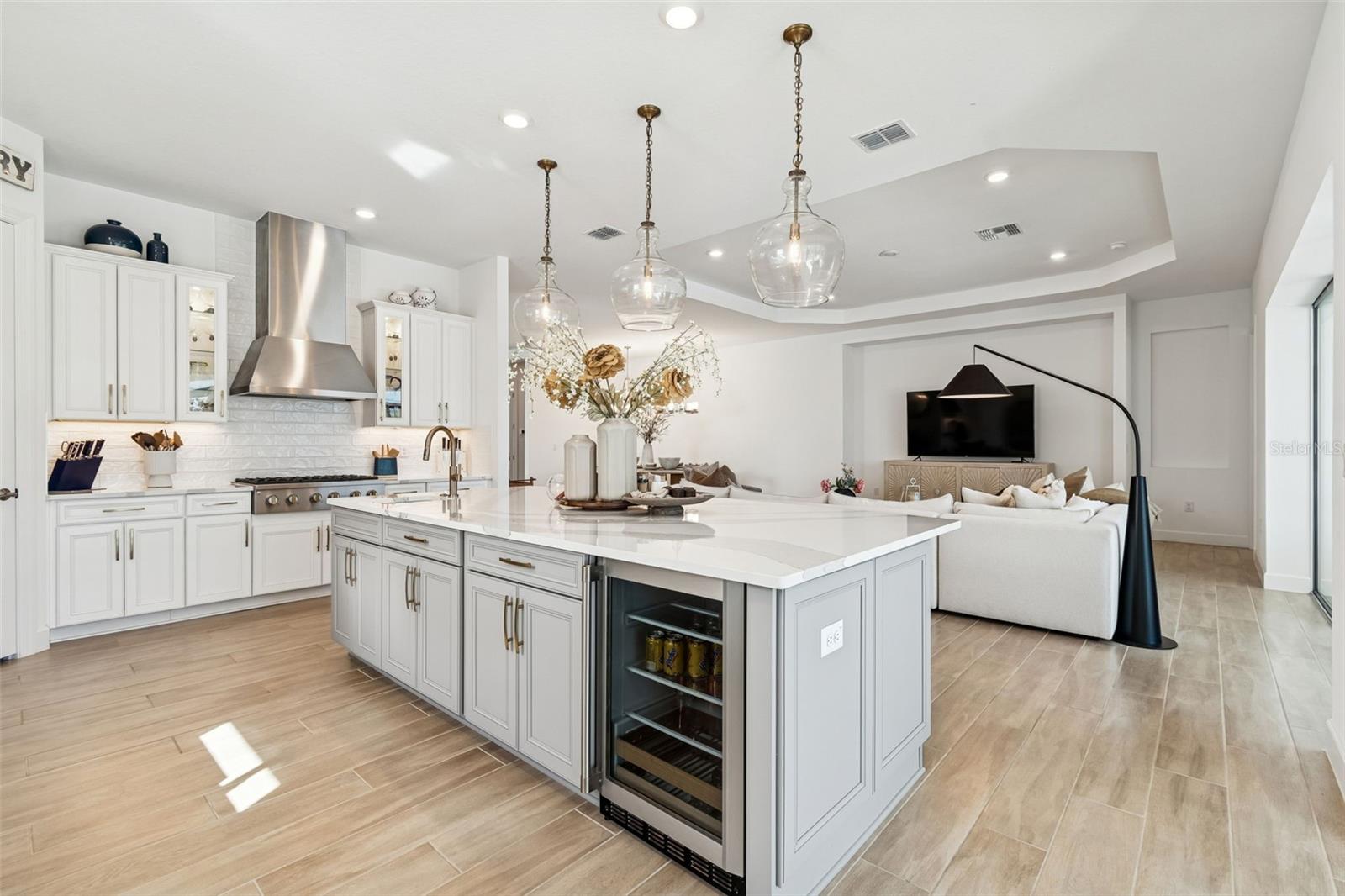 ESPLANADE/WIREGRASS RANCH PH - Residential