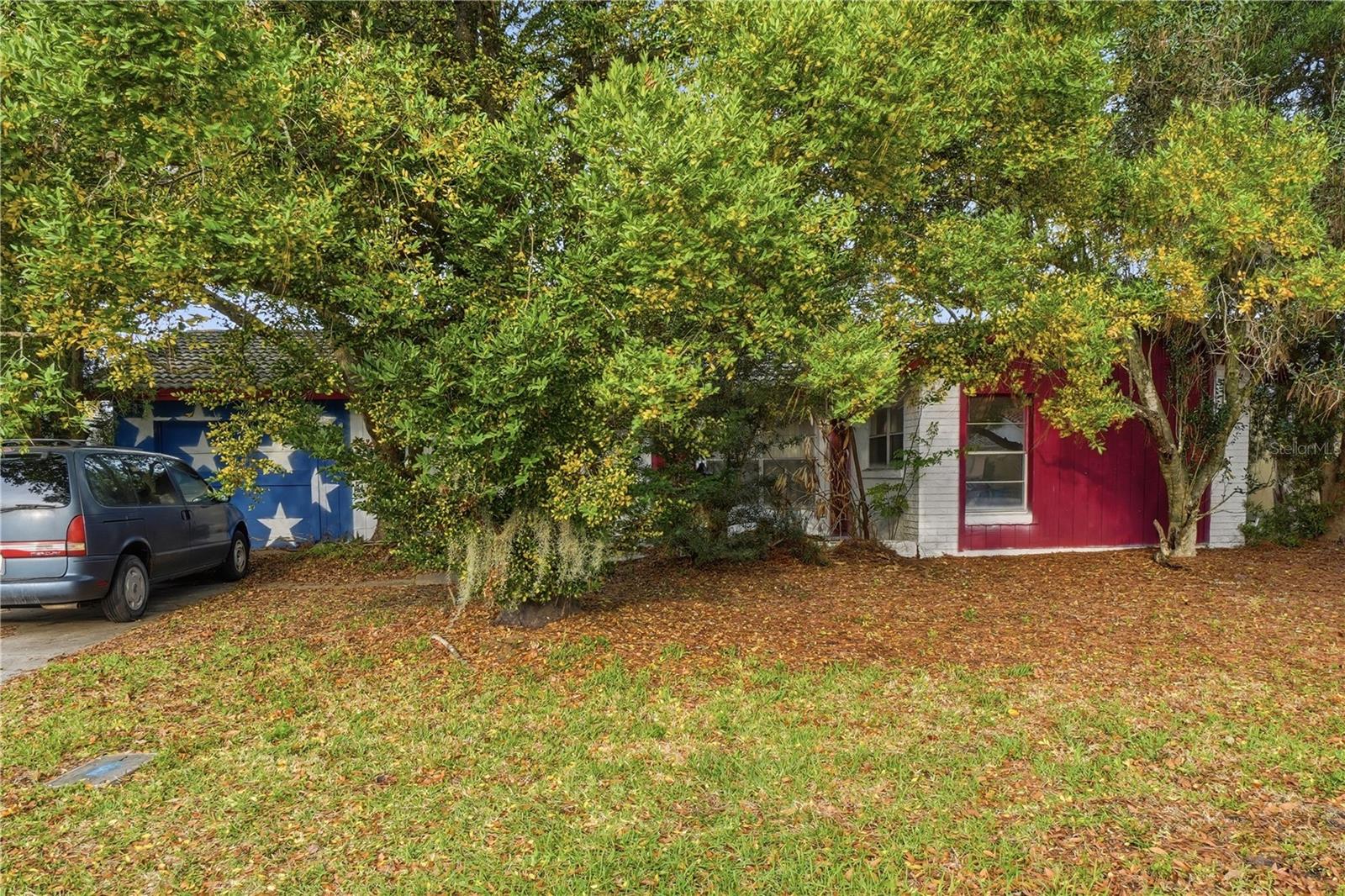 ORANGEWOOD SHADOWWOOD - Residential