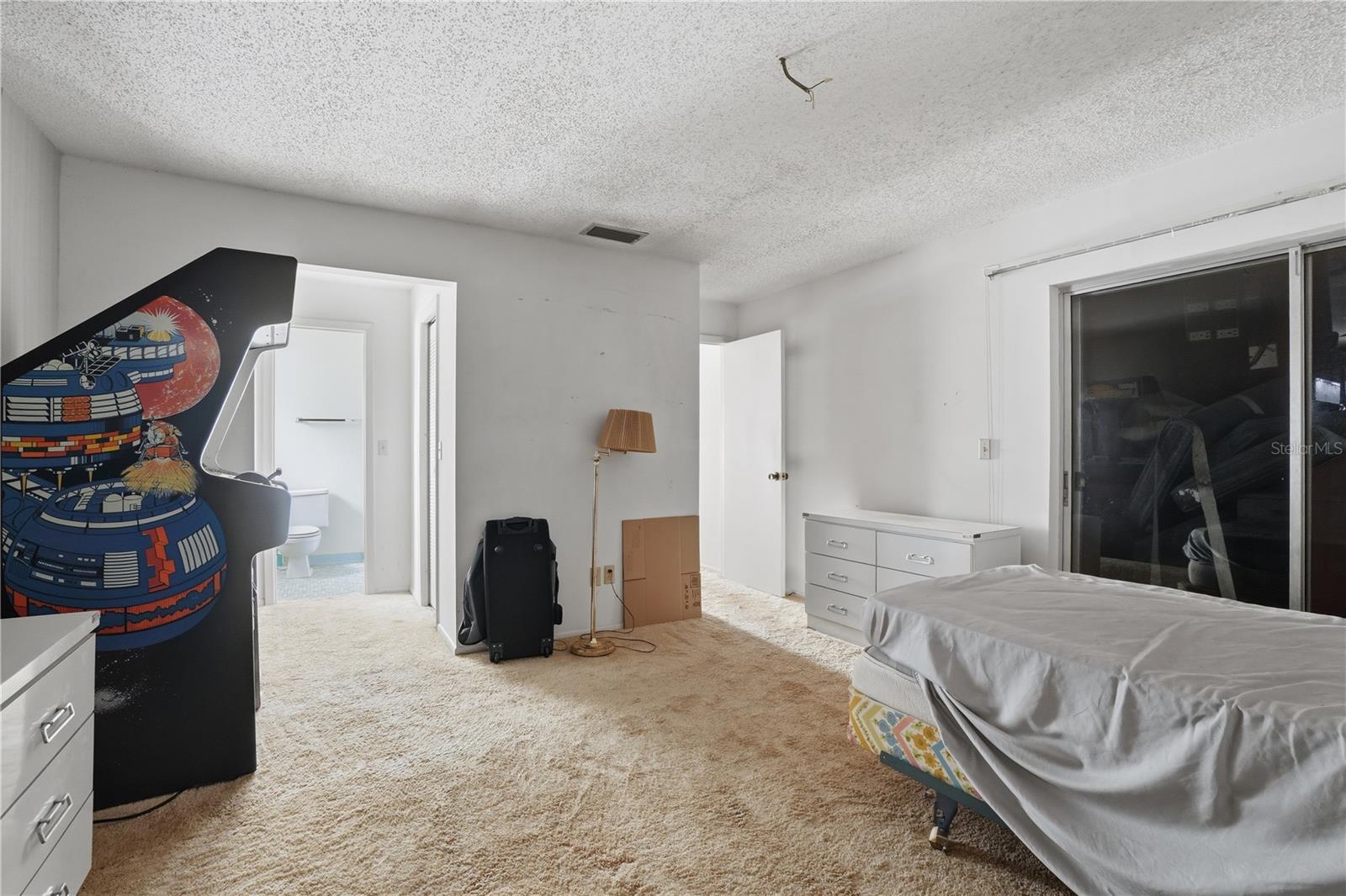 ORANGEWOOD SHADOWWOOD - Residential