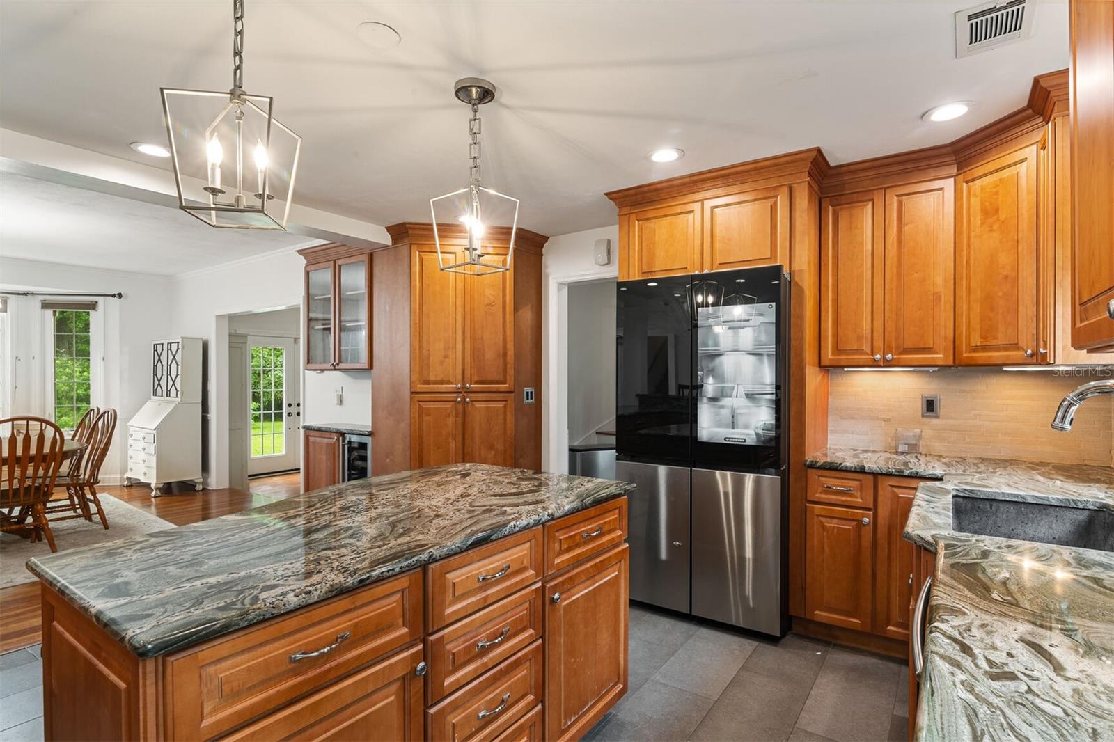 KIRKWOOD - Residential Lease