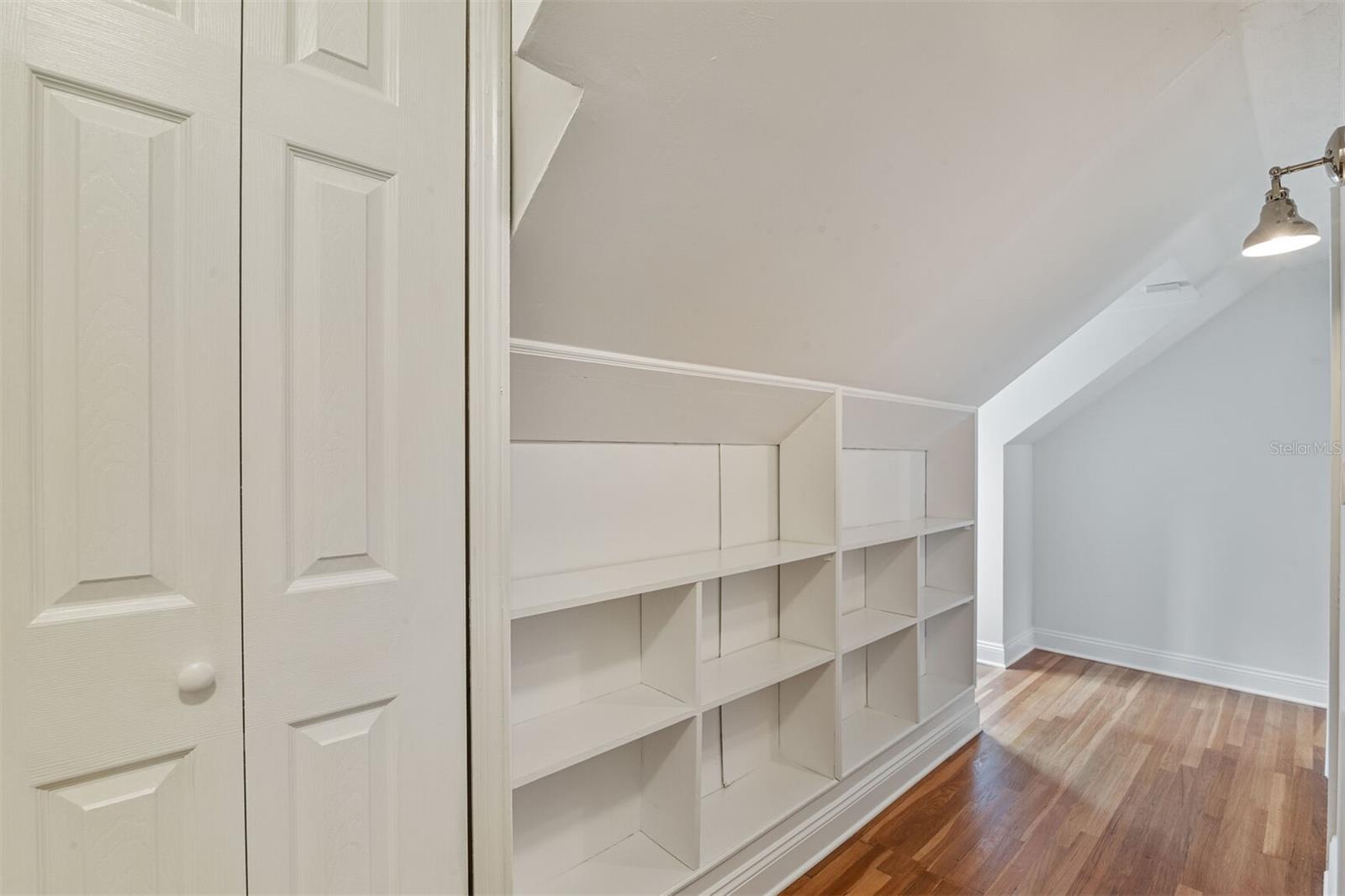 KIRKWOOD - Residential Lease