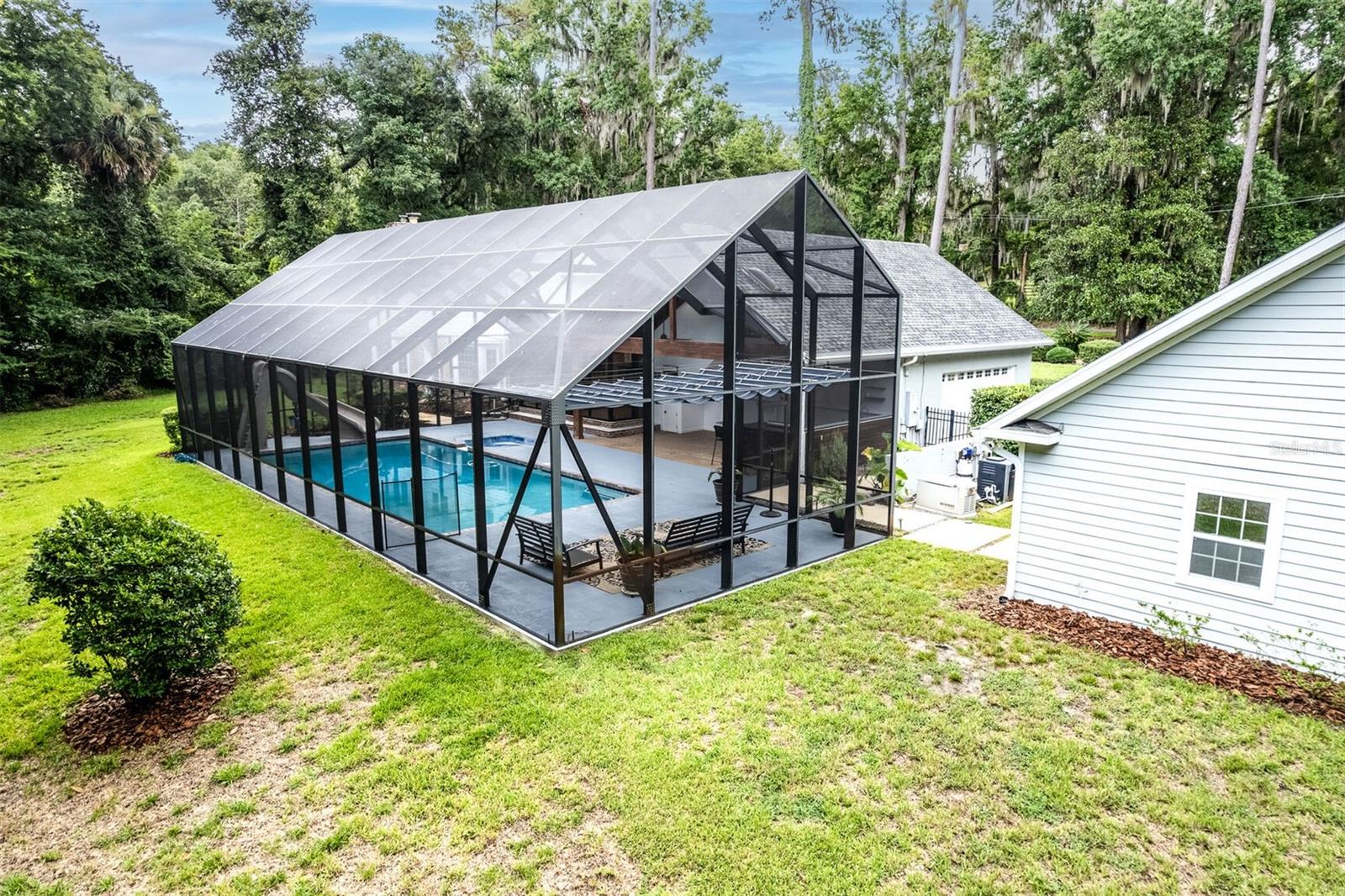 KIRKWOOD - Residential Lease