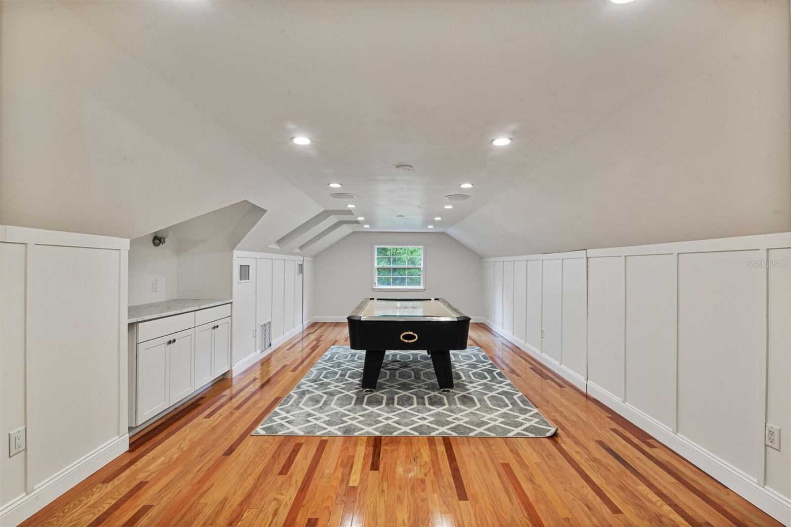 KIRKWOOD - Residential Lease