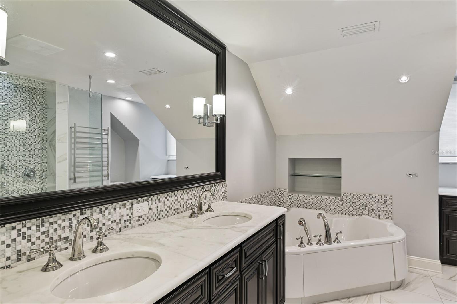 KIRKWOOD - Residential Lease