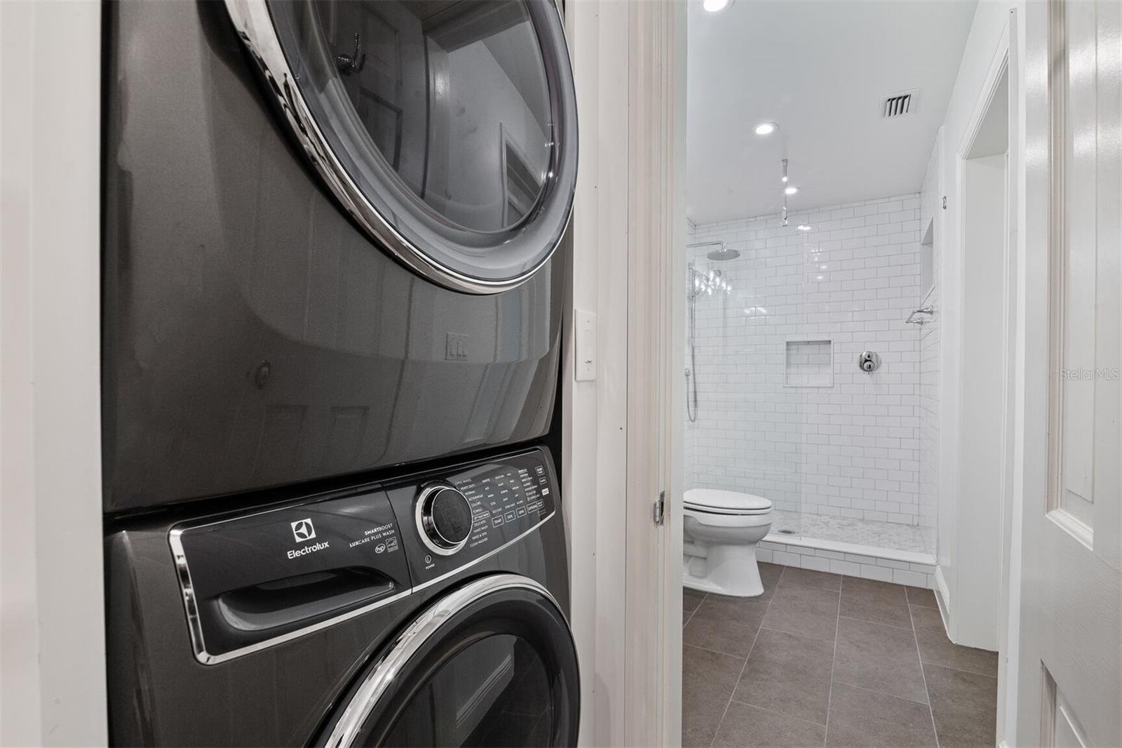 KIRKWOOD - Residential Lease