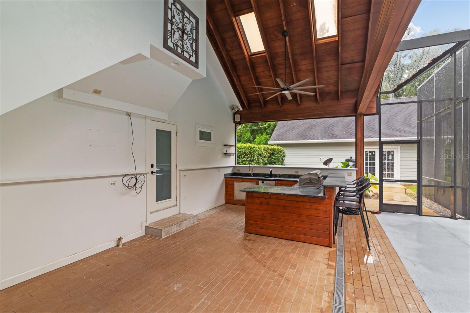 KIRKWOOD - Residential Lease