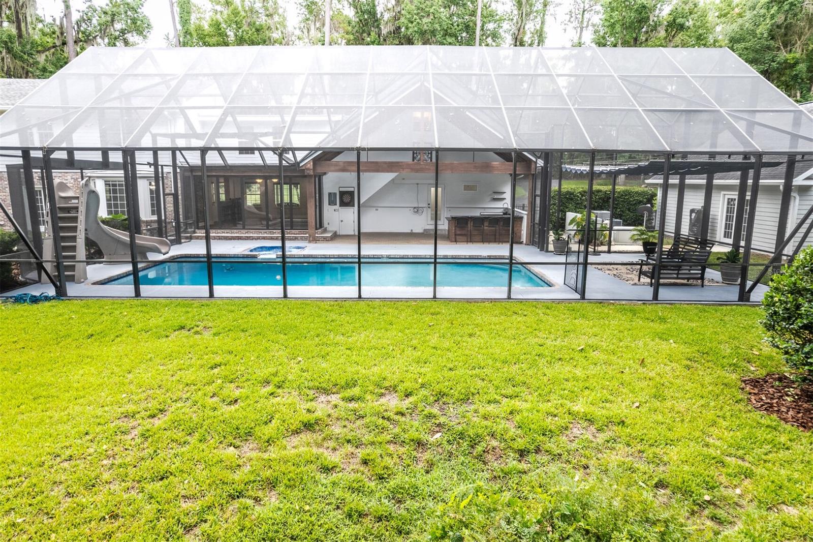 KIRKWOOD - Residential Lease