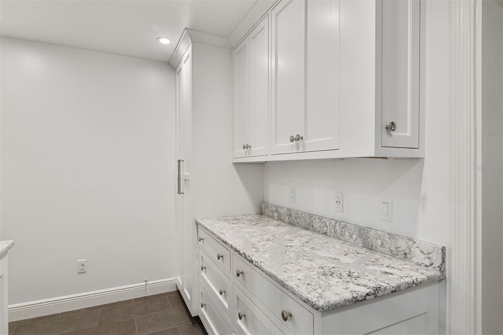 KIRKWOOD - Residential Lease