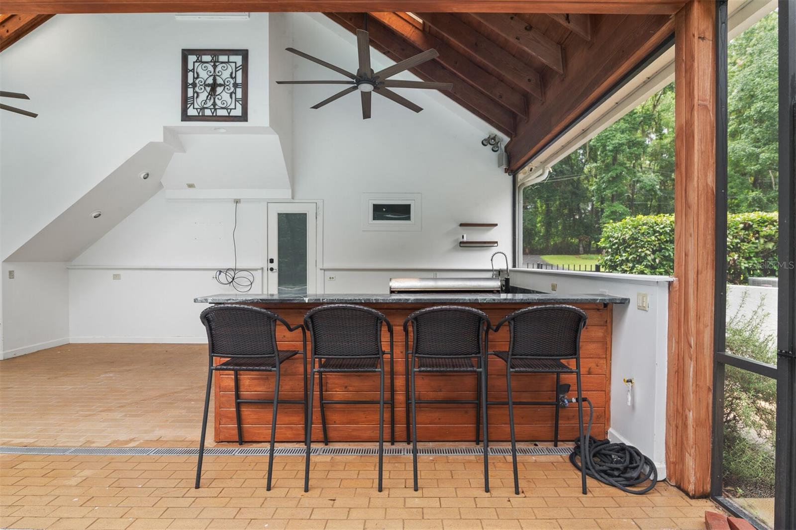 KIRKWOOD - Residential Lease