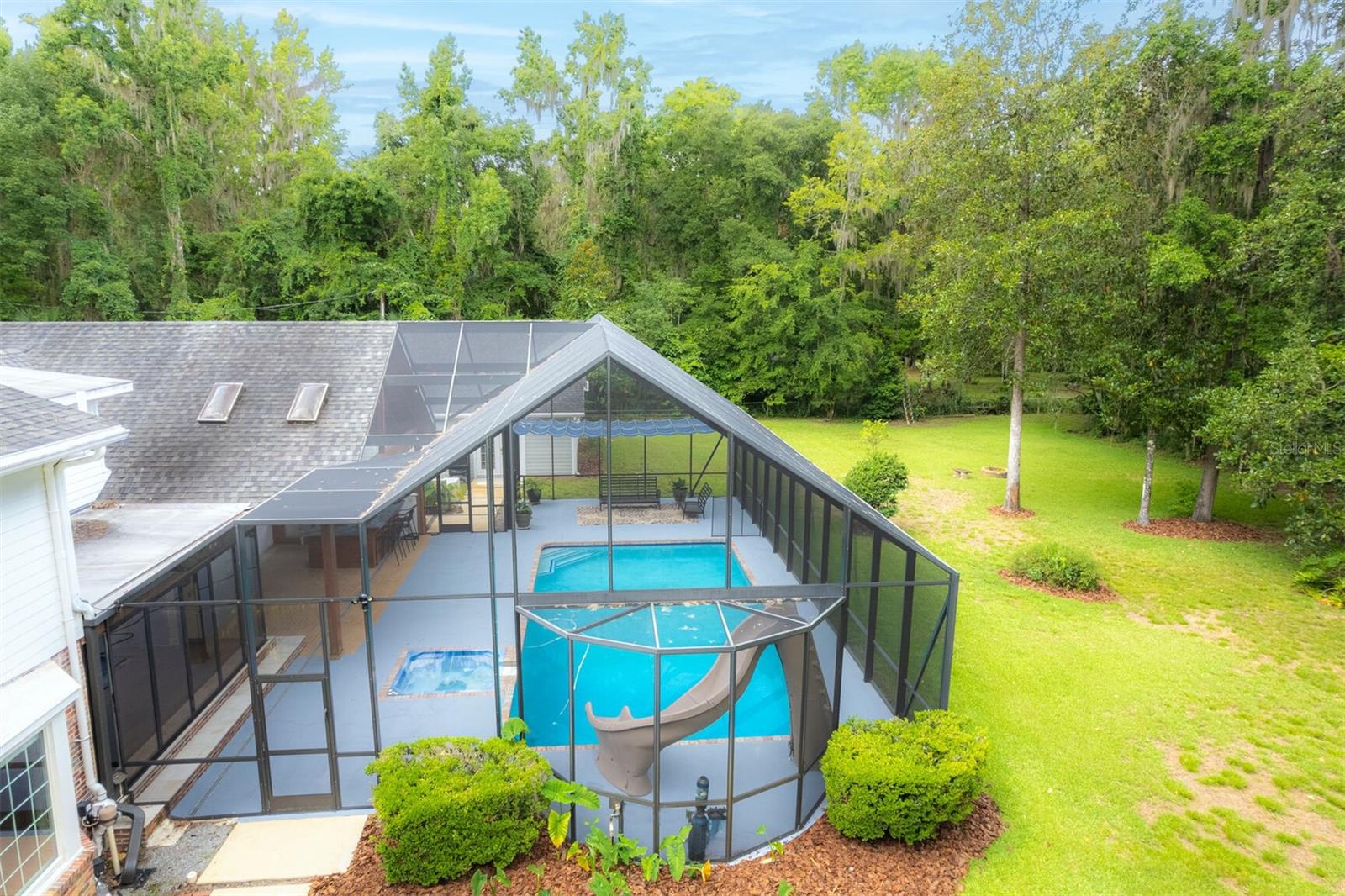 KIRKWOOD - Residential Lease