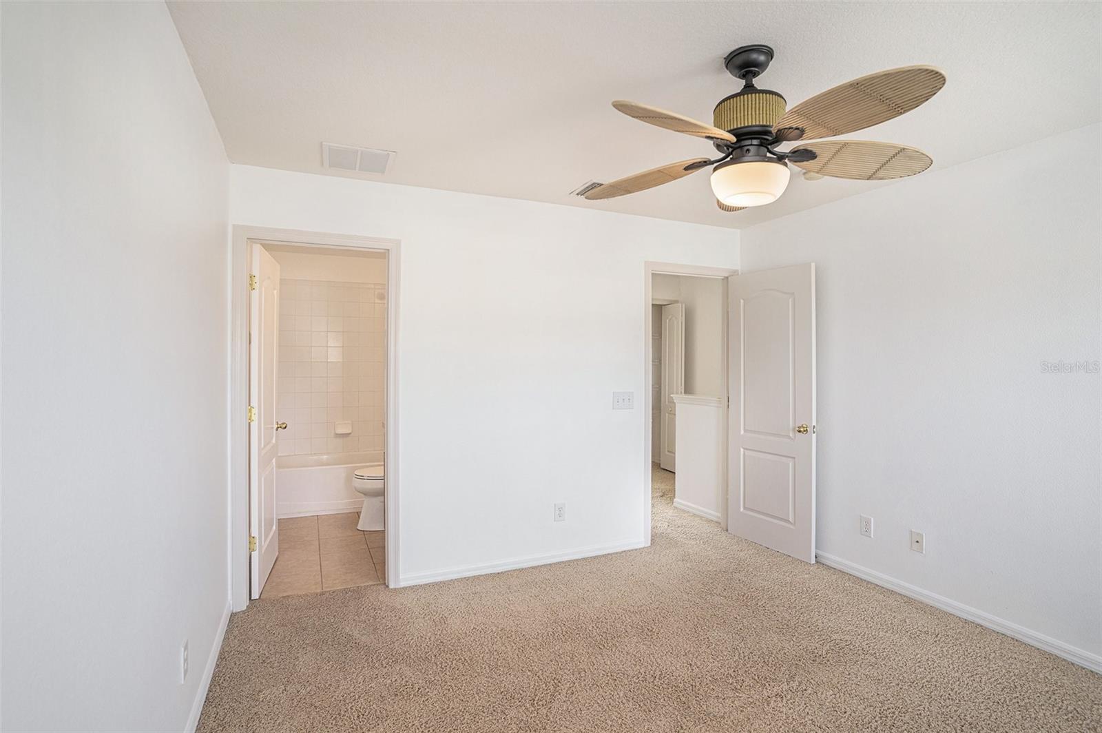 OAK CREEK PRCL 2 UNIT 2A - Residential