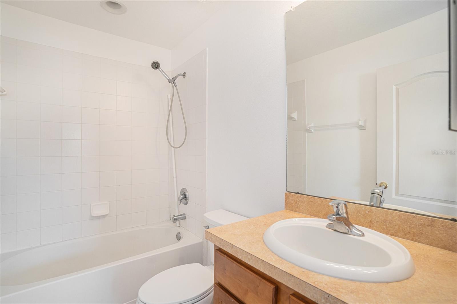 OAK CREEK PRCL 2 UNIT 2A - Residential