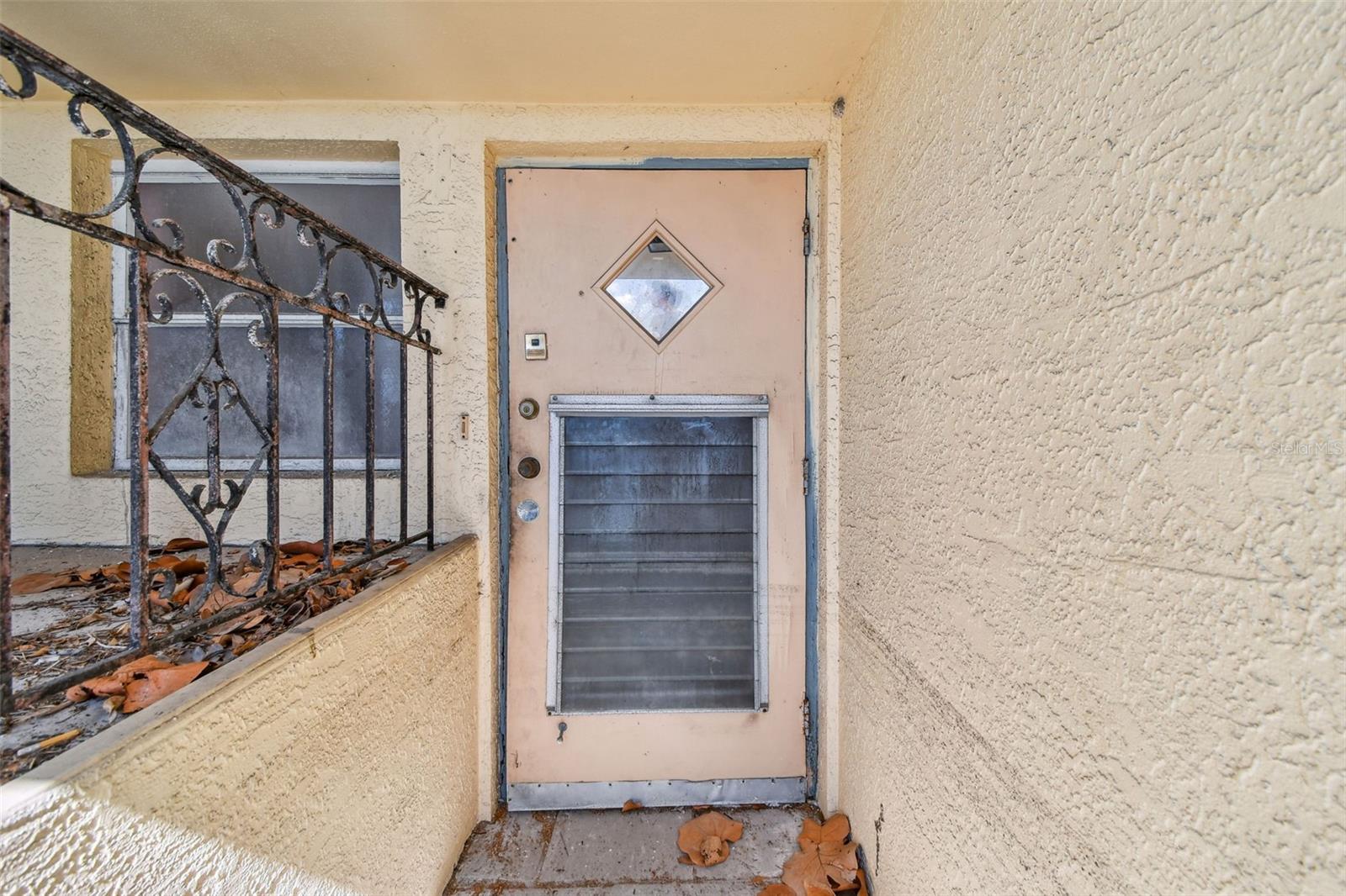 INDIAN ROCKS - Residential