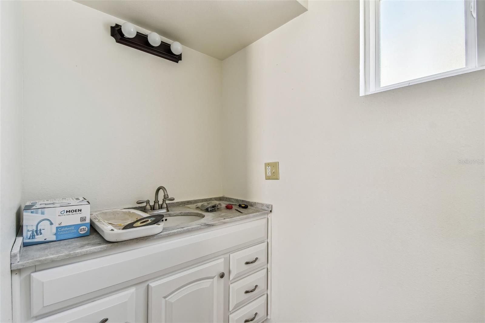 INDIAN ROCKS - Residential