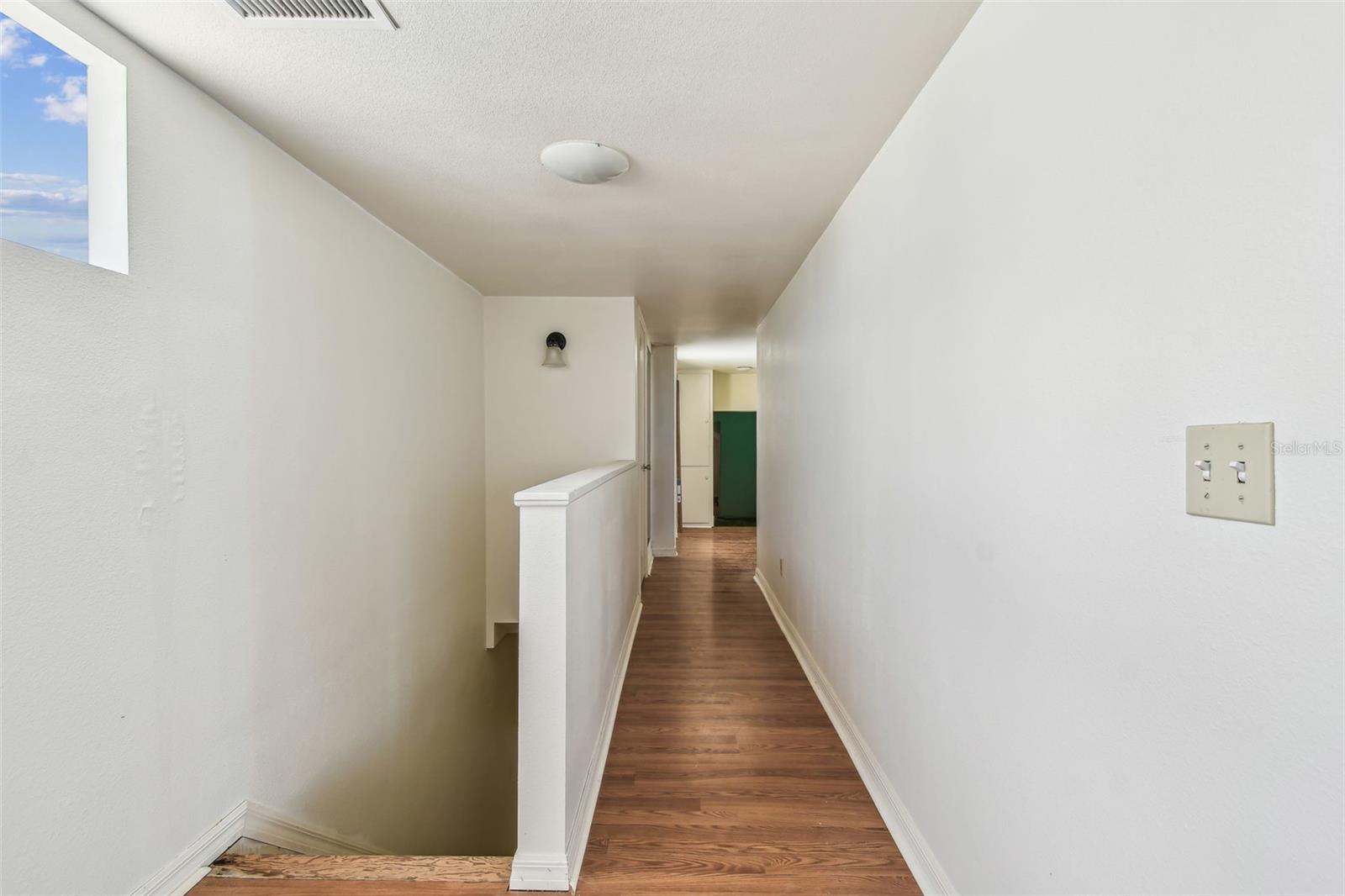 INDIAN ROCKS - Residential