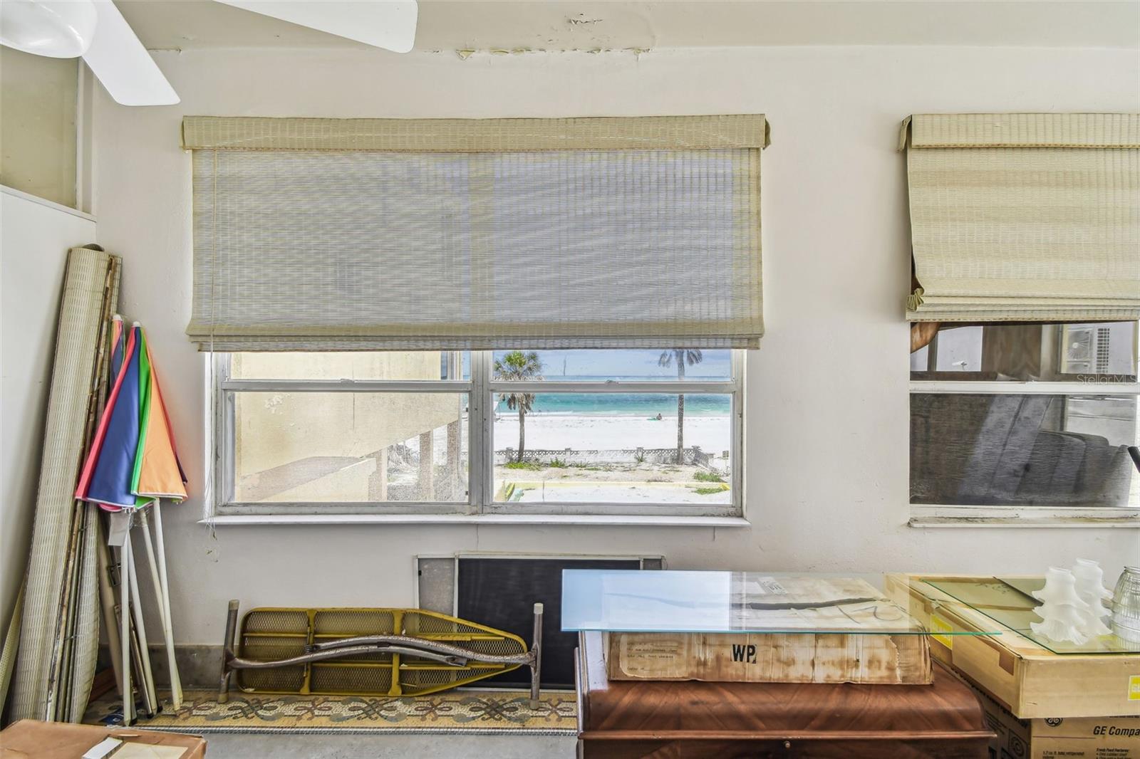 INDIAN ROCKS - Residential