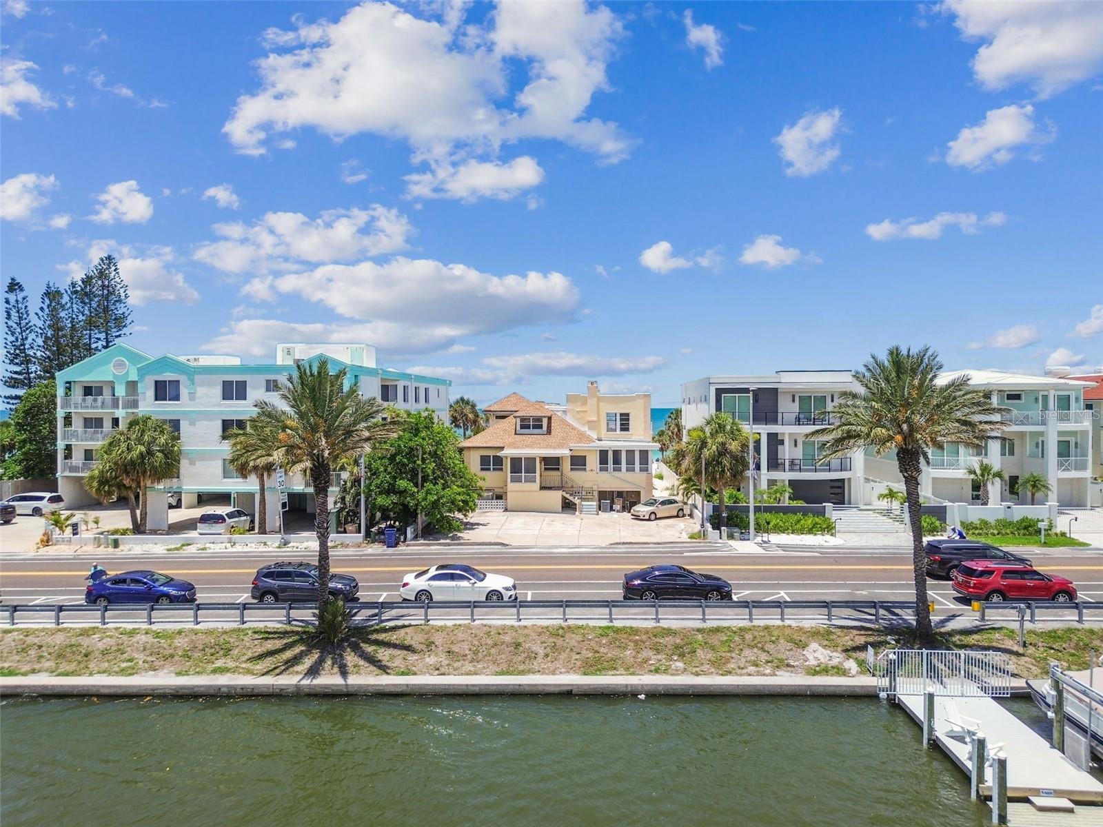 INDIAN ROCKS - Residential