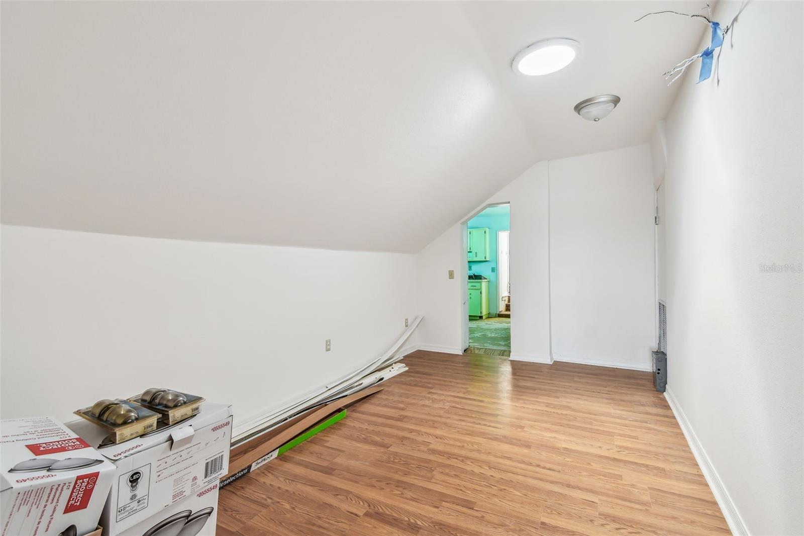 INDIAN ROCKS - Residential