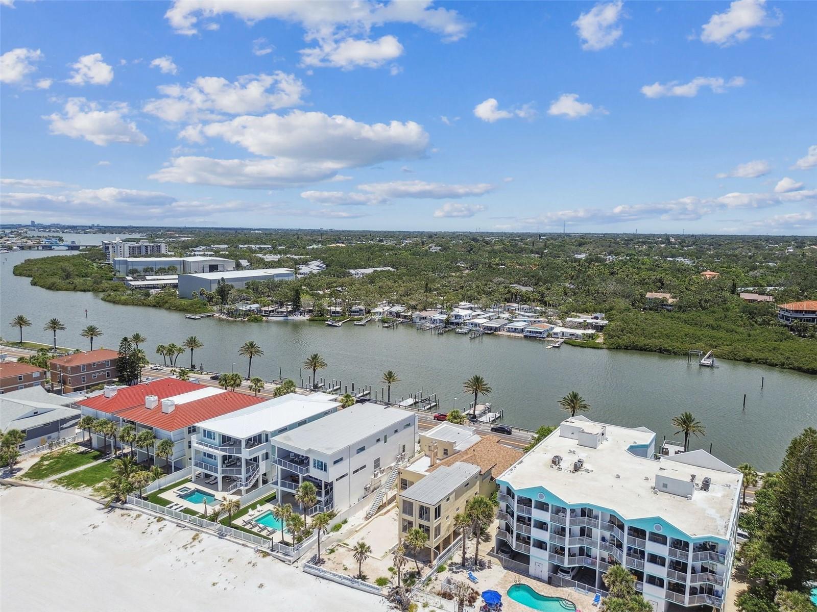 INDIAN ROCKS - Residential