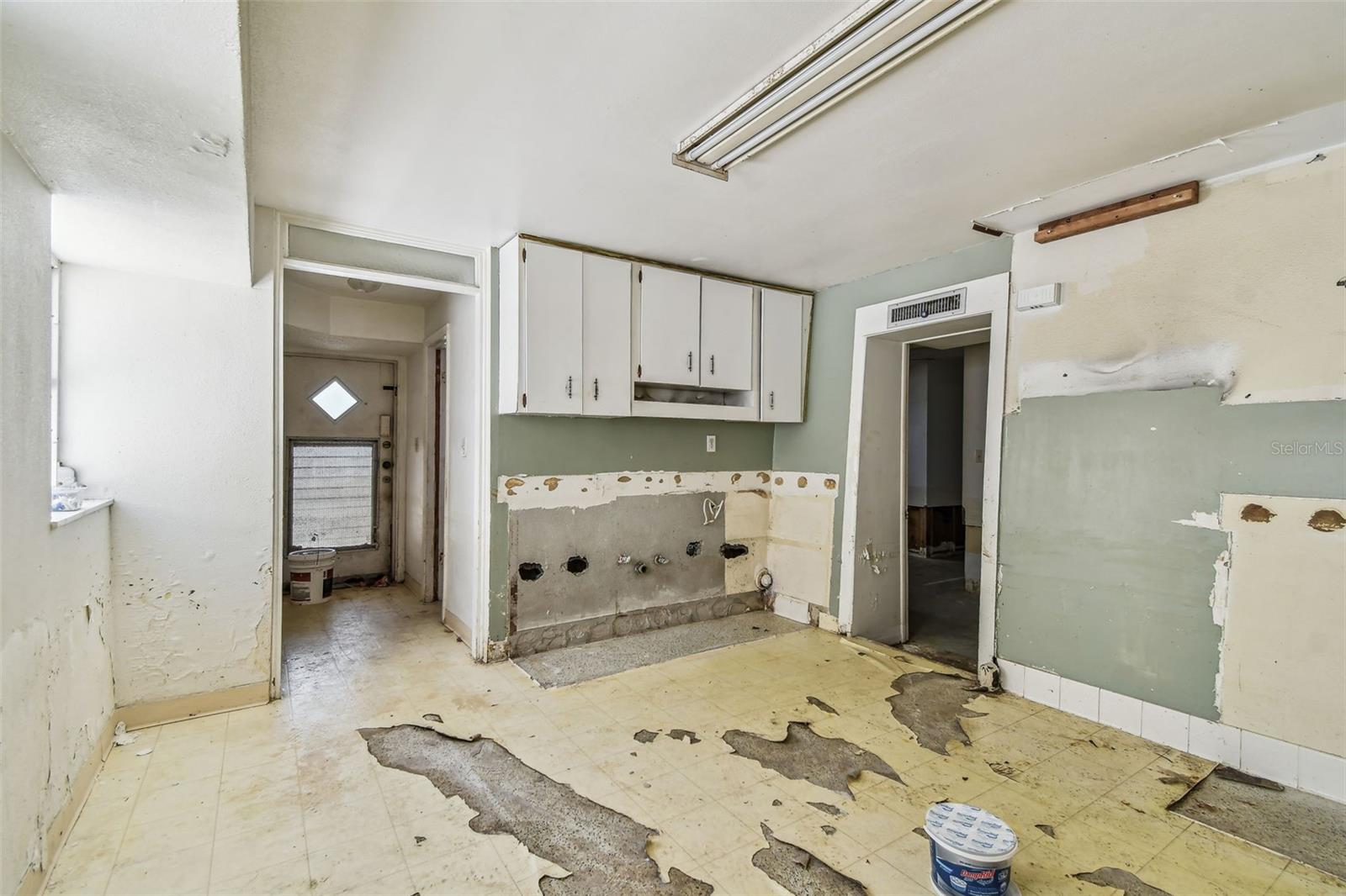 INDIAN ROCKS - Residential