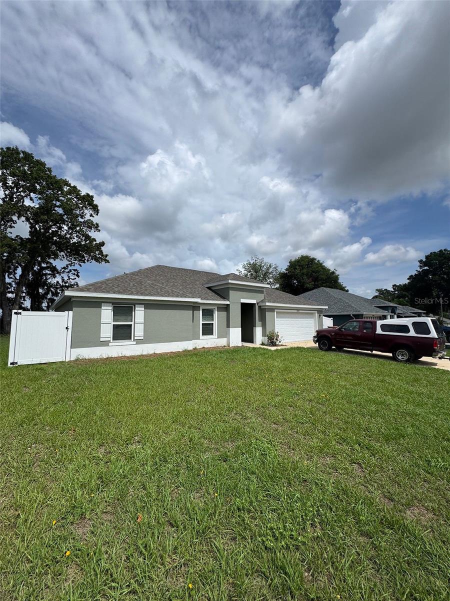 Welcome to this stunning 3-bedroom, 2-bathroom home built in 2022, offering modern living with timeless style. Designed with an open floor plan, this home features elegant porcelain tile flooring throughout, sleek granite countertops, and a premium water filtration system for peace of mind.
The kitchen and living areas are beautifully lit with recessed lighting, complemented by upgraded electronic blinds for effortless light control and privacy.
Enjoy the comfort of a fully fenced backyard—perfect for entertaining, relaxing, or play. Located just steps away from a beautiful park and a vibrant recreation center, this home blends luxury and convenience in an unbeatable location.
Don't miss this move-in ready gem with all the modern upgrades you've been looking for!