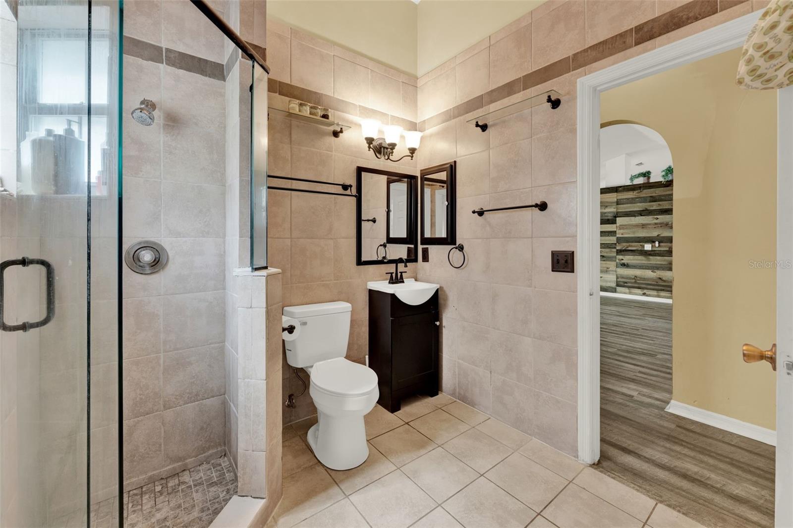 BLACKWATER OAKS - Residential