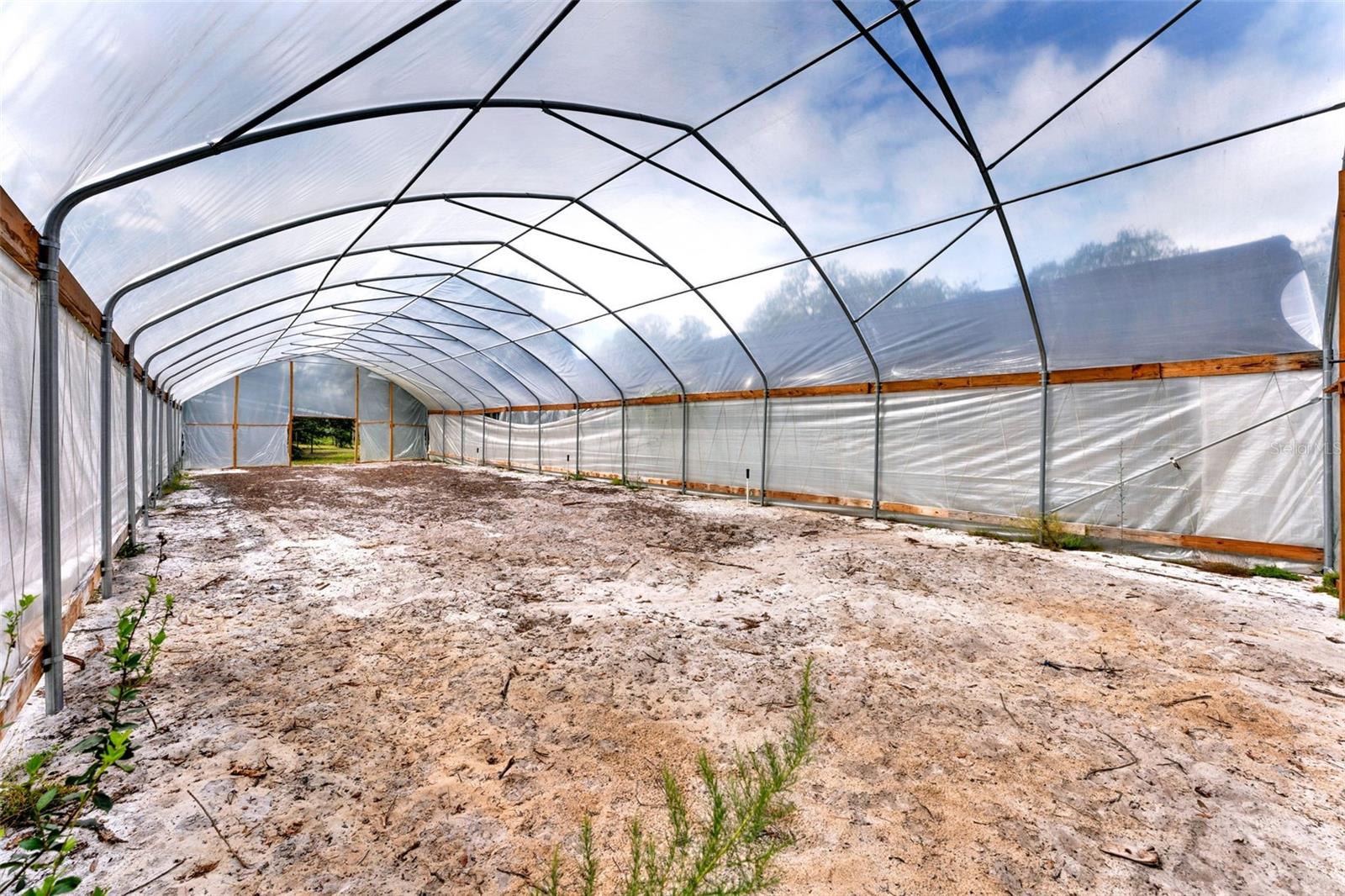 BLACKWATER OAKS - Residential