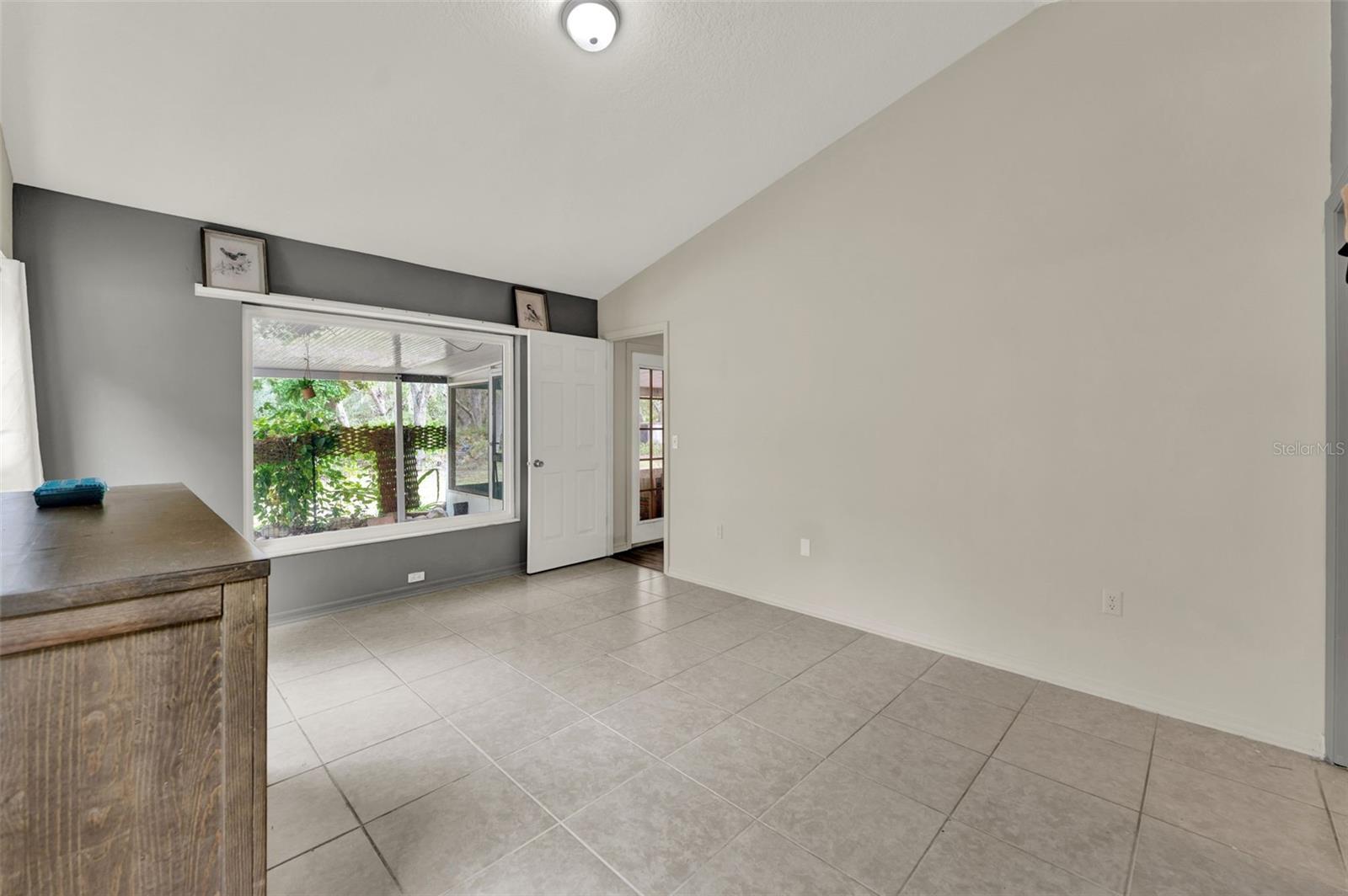 BLACKWATER OAKS - Residential