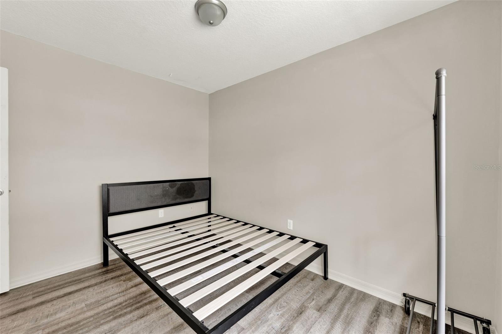 BLACKWATER OAKS - Residential