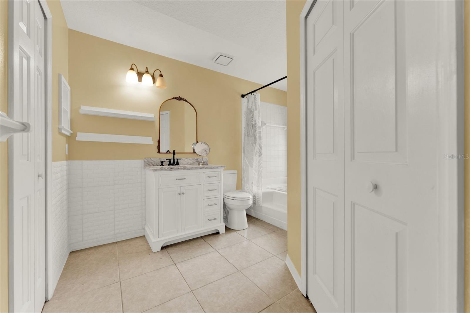 BLACKWATER OAKS - Residential