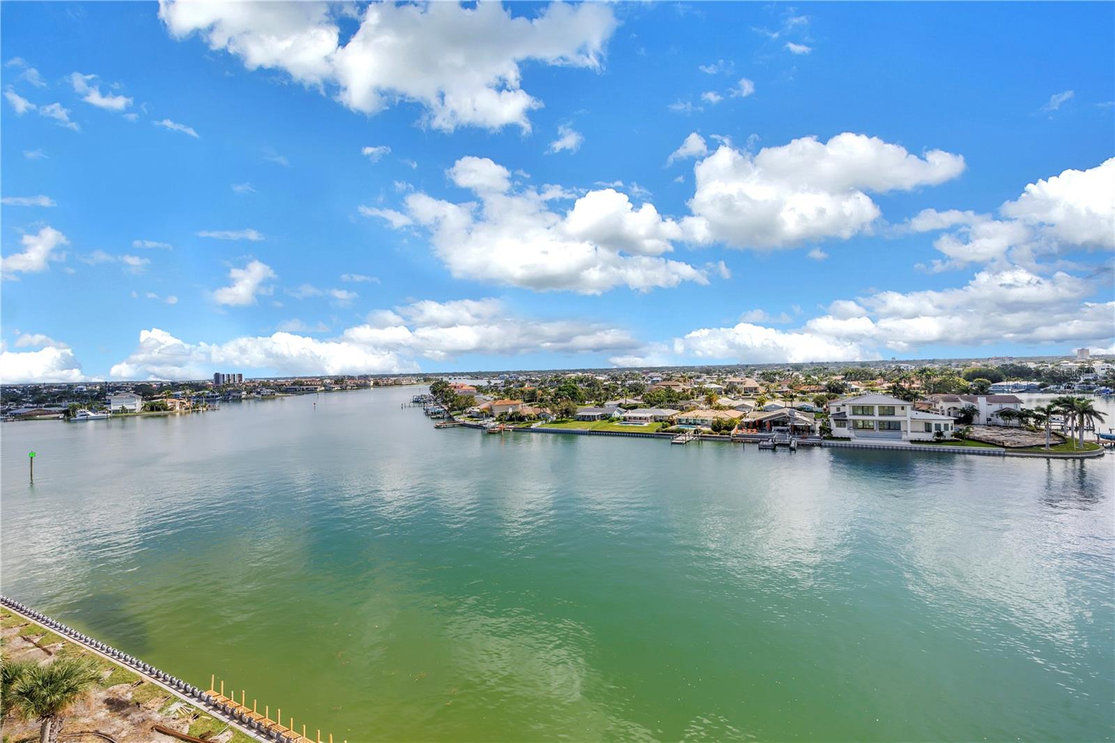 WEATHERLY THE CONDO - Residential Lease