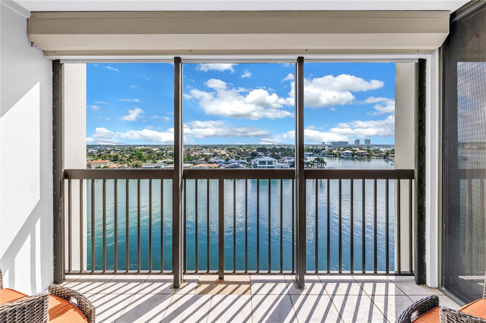 WEATHERLY THE CONDO - Residential Lease