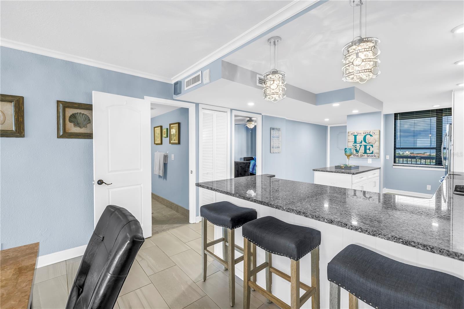 WEATHERLY THE CONDO - Residential Lease