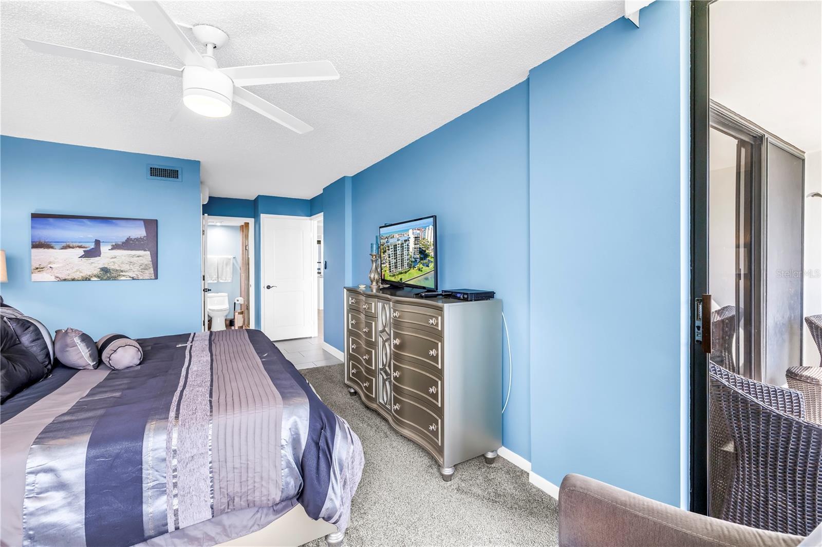 WEATHERLY THE CONDO - Residential Lease