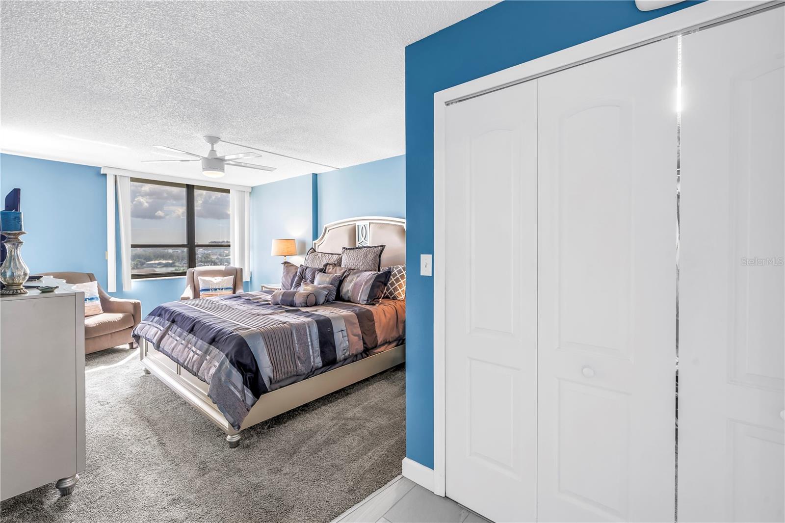 WEATHERLY THE CONDO - Residential Lease