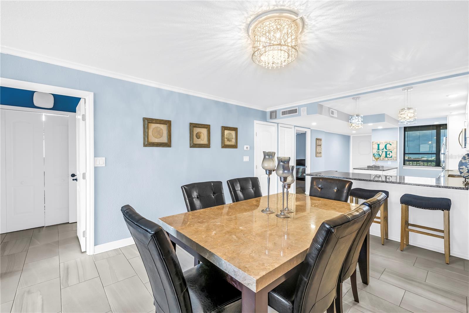 WEATHERLY THE CONDO - Residential Lease